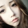 悬崖秋千体验者后怕：被劝胆子要放大